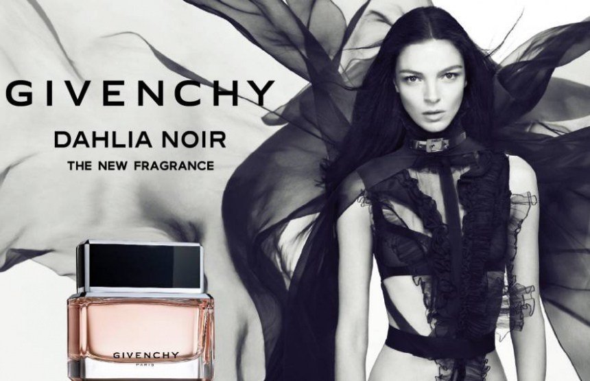 Reliable hybrid perturbation Dahlia Noir by Givenchy (Eau de Parfum) » Reviews & Perfume Facts